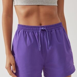 Outdoor Voices Doing Things 2.5" Shorts - Purple XS